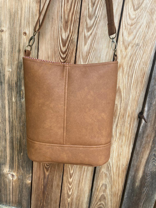 Crossbody kabelka — foto 5