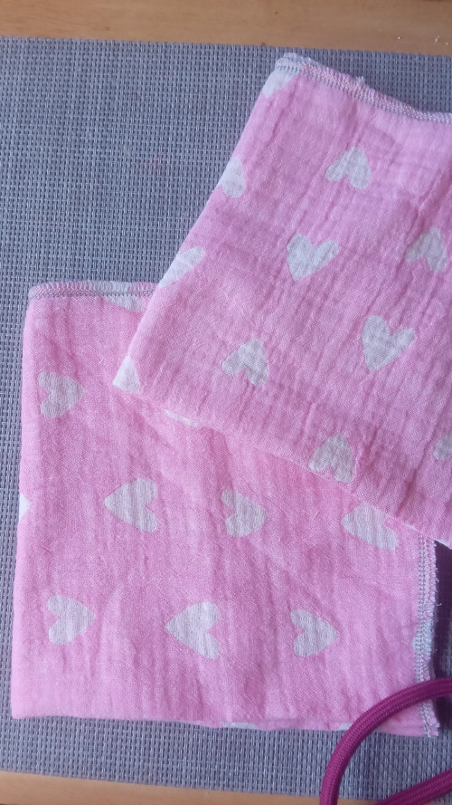 Srdíčka na kapesniku — foto 3