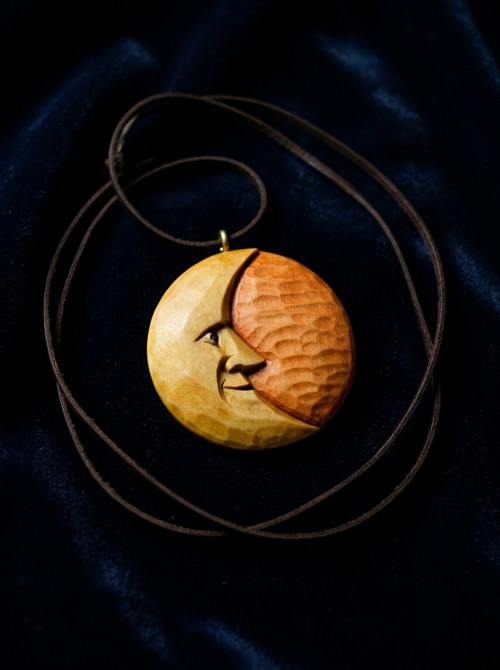 Měsíček - oboustranný přívěsek (5,4cm) — foto 3