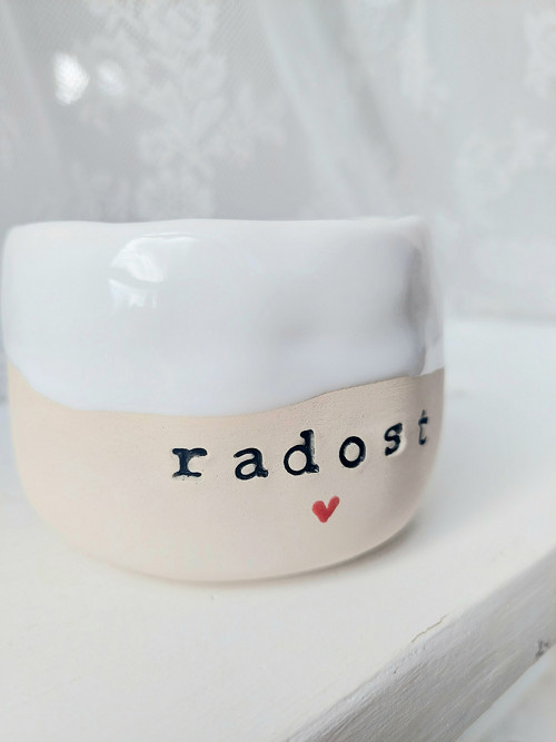 Keramicky kalíšek "radost" — foto 3