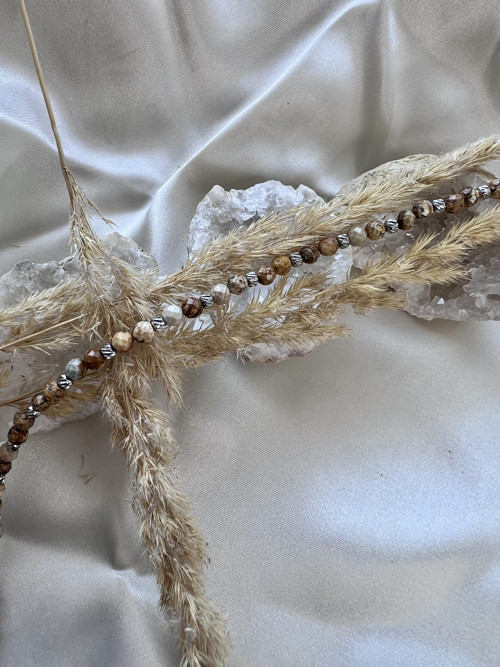 Minerální náhrdelník jaspis, ocel — foto 5