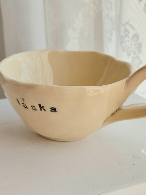Keramický šálek - "láska" (menší) — foto 3