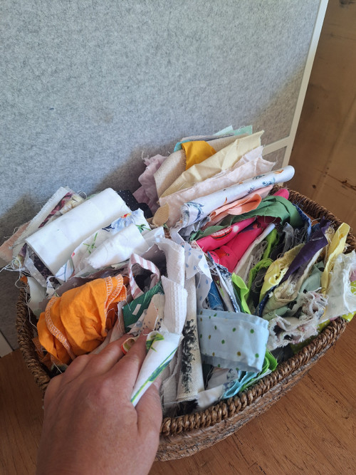 Zbytkáček cca 3000 g např. na patchwork — foto 4