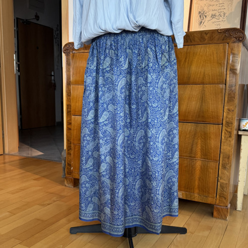 Hedvábná sukně — foto 2
