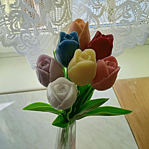 Kytice tulipánů — foto 3