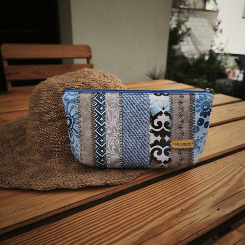 Taštička sešívaná proužky patchwork modrá béžová — foto 2