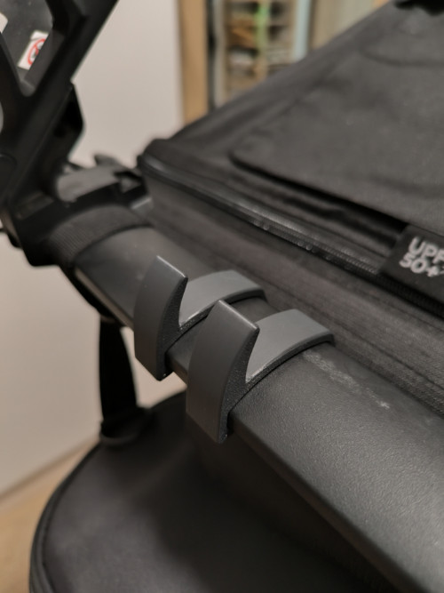 Sada dvou háčků na kočárek Thule Urban Glide — foto 4