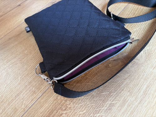 Crossbody mini černá prošev — foto 2