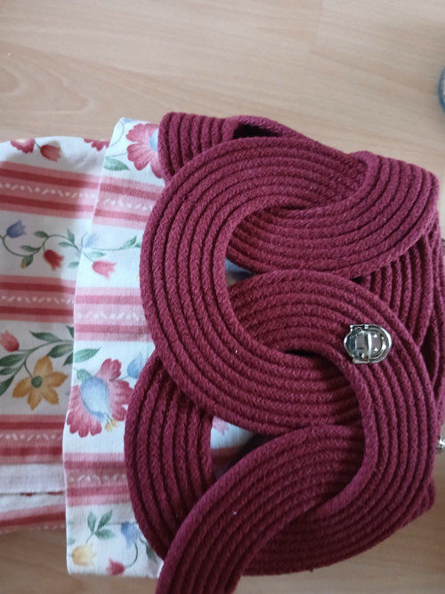 Kabelka ze šňůr — foto 2