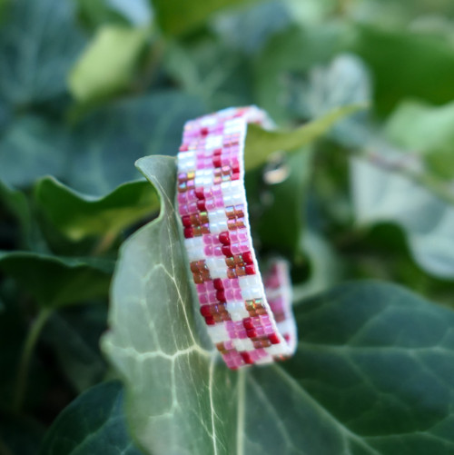 Patchwork - náramek tkaný z korálků — foto 5