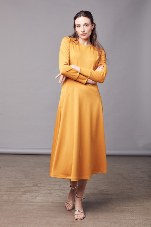 Podzimní Šaty Eva Medové — foto 4