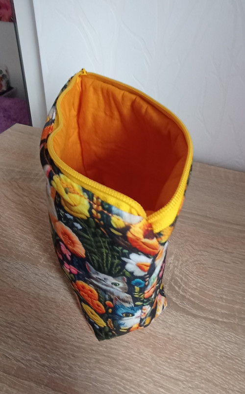 Kosmetická taštička. — foto 6