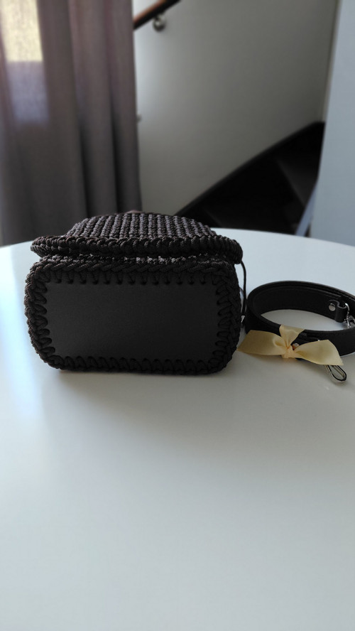 Ručně háčkovaná kabelka – bucket bag — foto 4