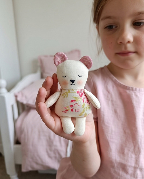Mini medvídek v krabičce — foto 4