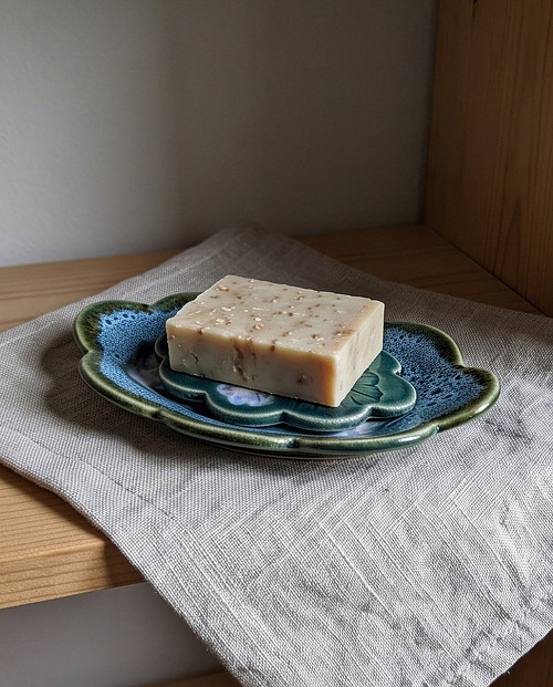 Keramická mýdlenka Pelargonie — foto 3