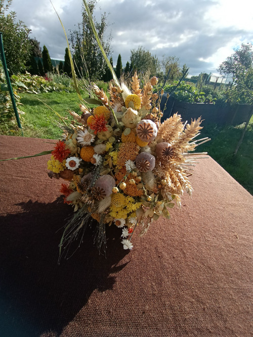 Vázaná žlutá — foto 3