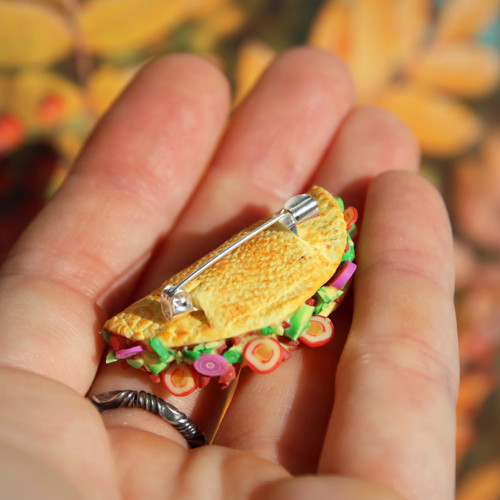Taco brož — foto 3