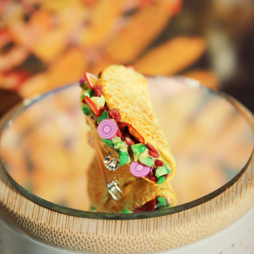 Taco brož — foto 2