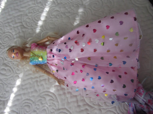 Společenské šaty pro Barbie — foto 5