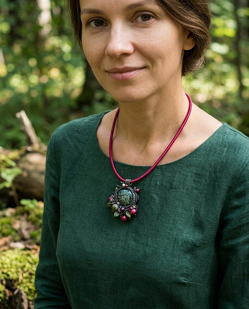 Šitý korálkový přivěsek — foto 2