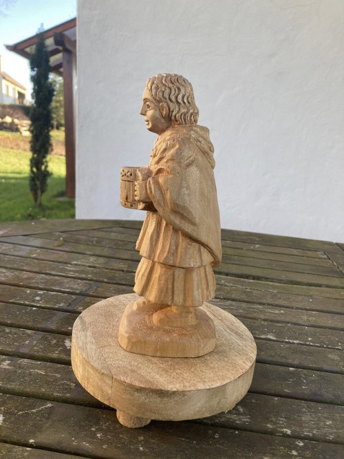 Socha - Děvče s vědrem — foto 2