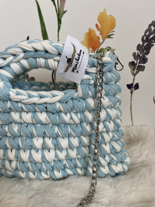 Medium crossbody puntik — foto 3