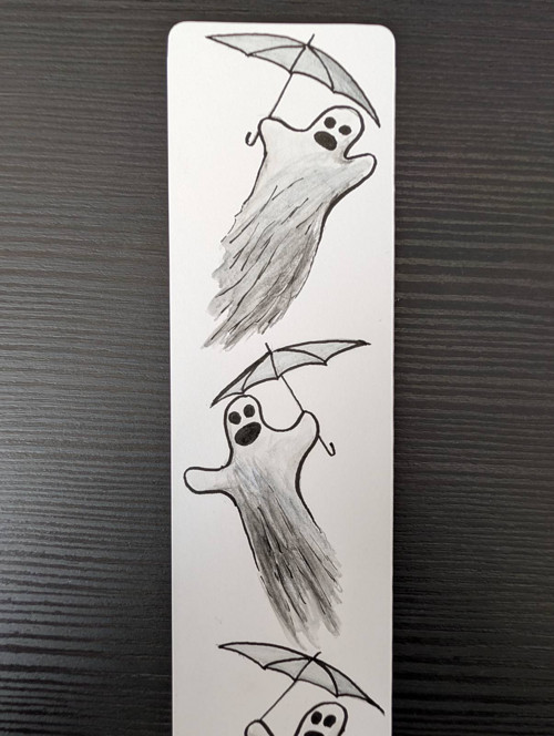 Minimalističtí duchové s paraplíčky — foto 3