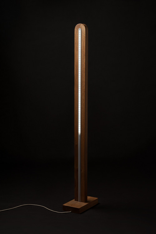 Dubová stojací lampa — foto 2