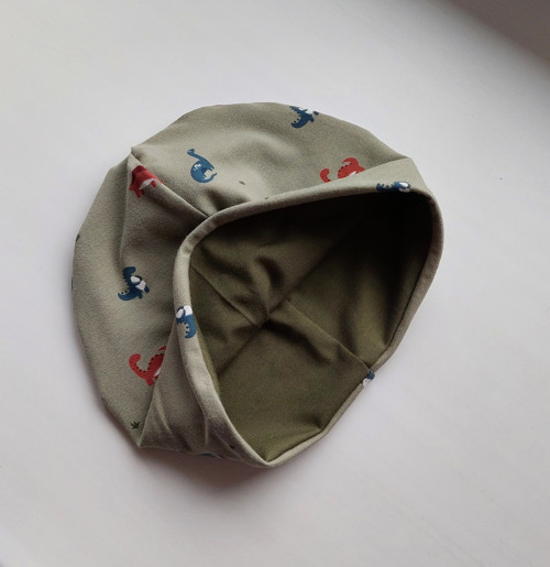 Barevná čepička 48 - 50 cm — foto 2