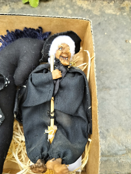 Halloweenská sada s čarodějnicí — foto 4