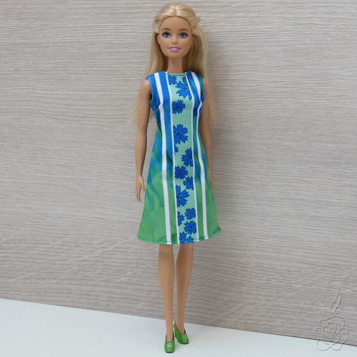 Modrozelené koktejlky pro Barbie — foto 2