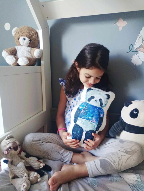 Sametový polštářek Panda — foto 2
