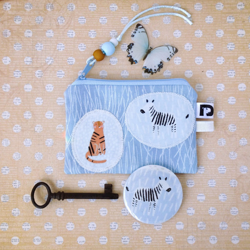 Kapsička klíčenka - Zebra — foto 5