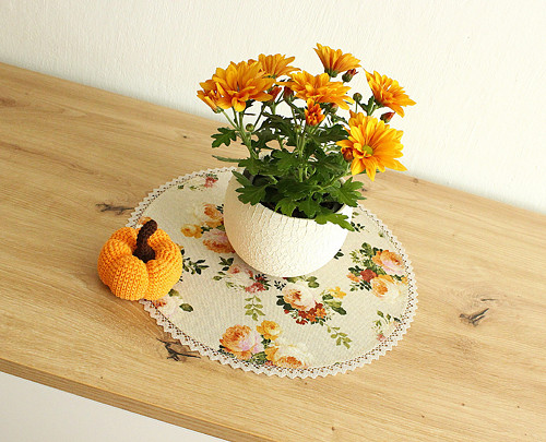 Dečka s krajkou 35 cm — foto 6