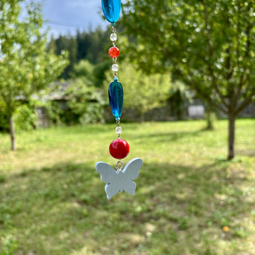 Lapač slunce - motýl a korálky — foto 5