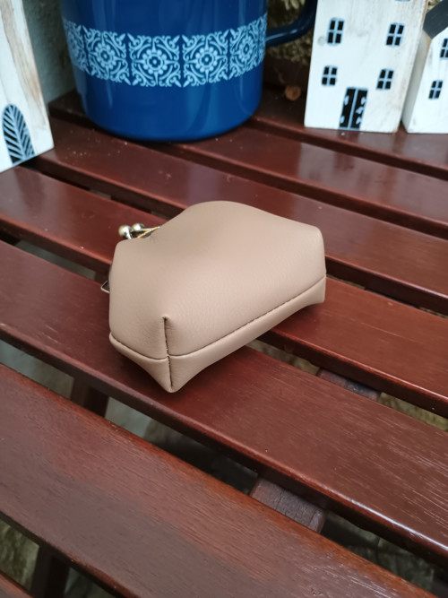 Mini Taštička V Kovovém Rámu — foto 3