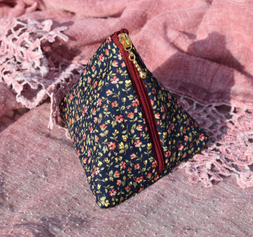 "Láska rohatá" - Kvítečky v modré — foto 3