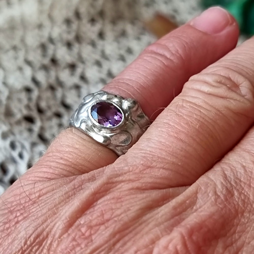 Prsten z hliníku s ametystem — foto 6