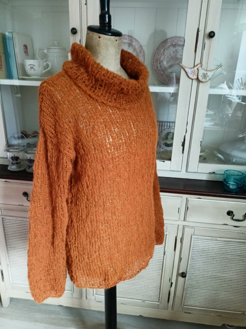 Oversize mohérový svetřík — foto 2