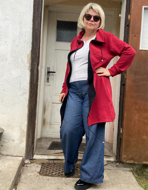 Mikina tmavě červená — foto 2