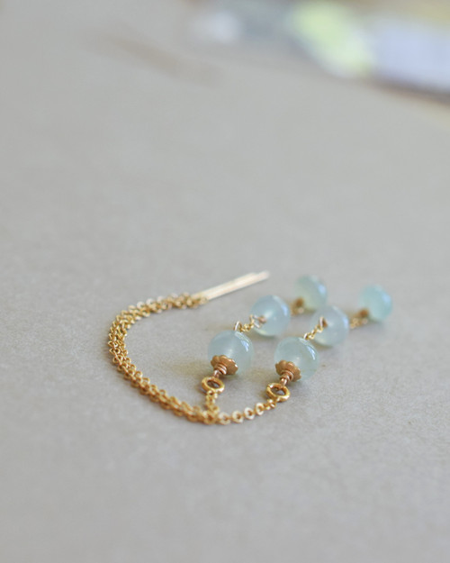 Protahovací s modrým opálem, gold filled náušnice — foto 5