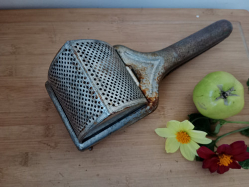Mačkadlo/lis na brambory — foto 6
