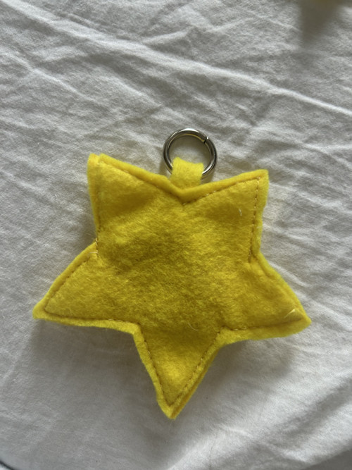 Šitý bag charm — foto 2