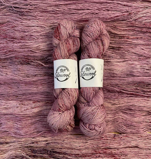 SLOWOOL ručně barvená merino příze M3 129 — foto 2