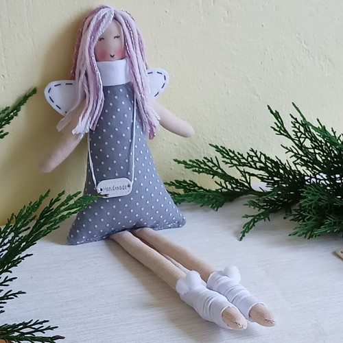 Andělína zasněná — foto 2