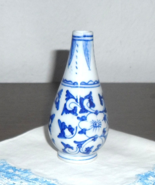 Porcelánová miniatura, VÁZIČKA, kobaltová modř — foto 2