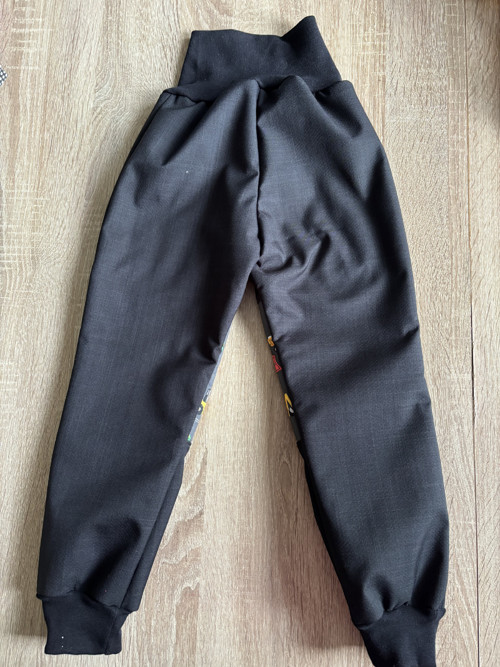 Softsheelové kalhoty s beránkem vel. 86-134 — foto 2