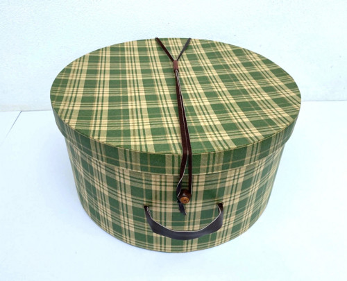 Kloboukovka, kulatá krabice — foto 2