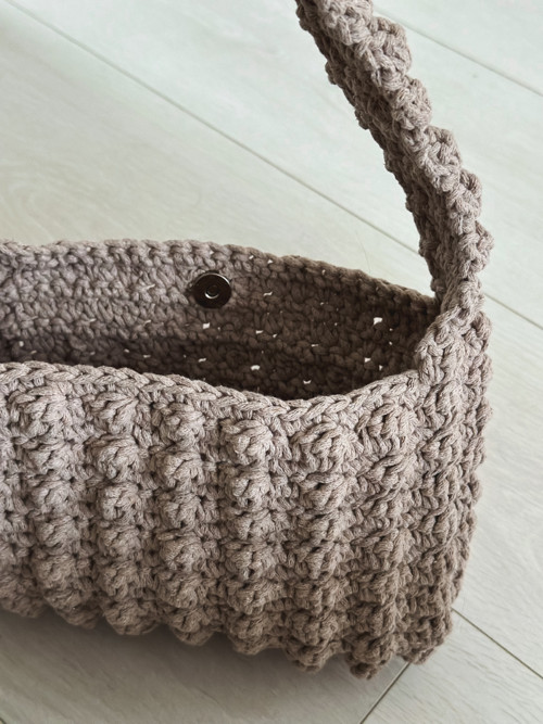 Háčkovaná kabelka mini poppy — foto 2