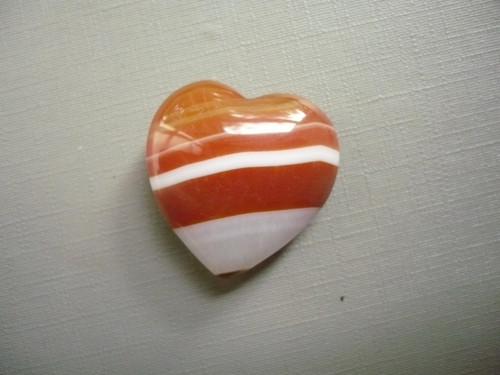 Nevrt. srdíčko 25 mm - sardonyx, č.71f — foto 2